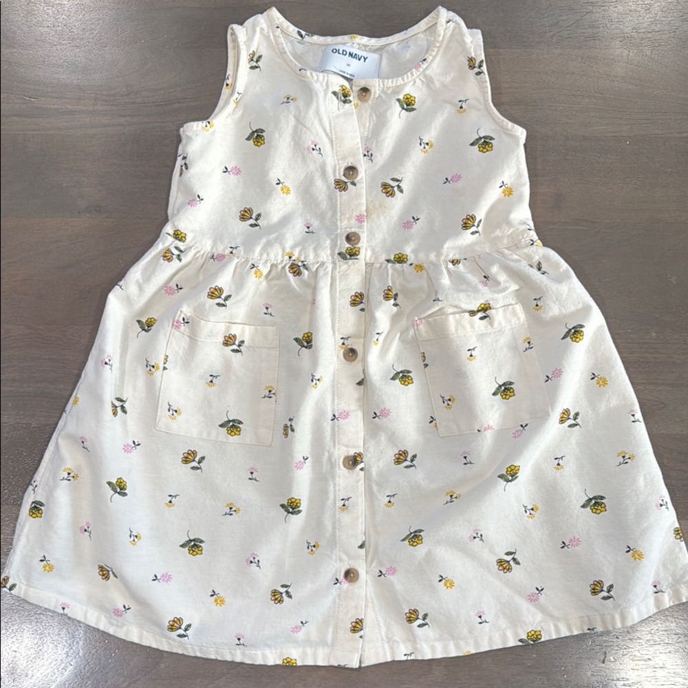 Old Navy sleeveless floral dress